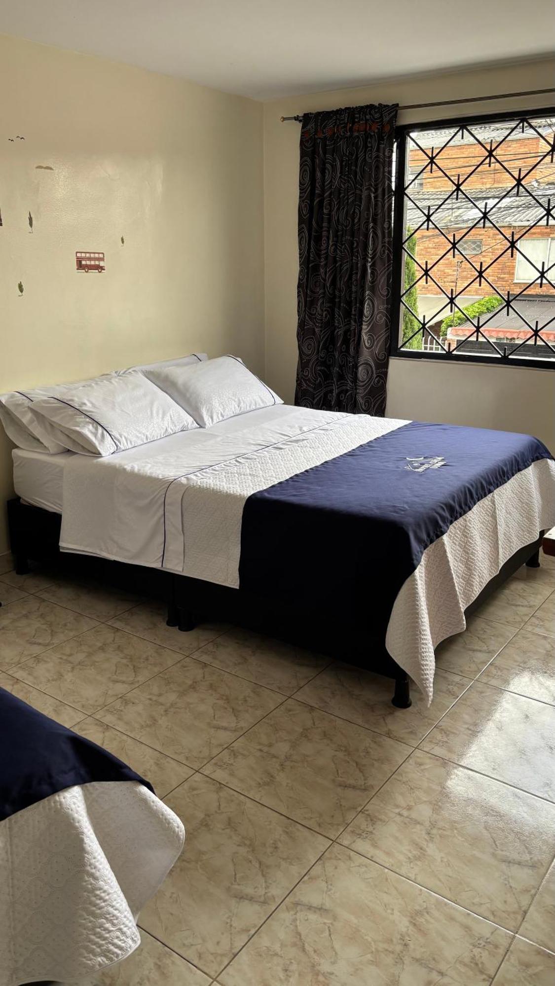 Triple Room,1659513225:JPEG