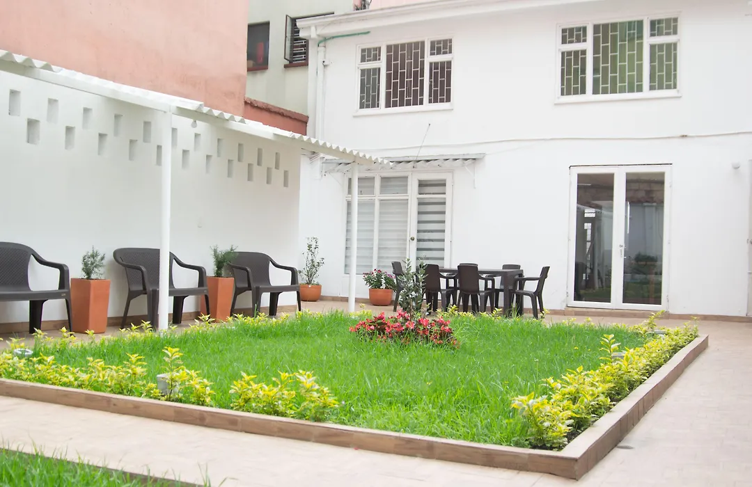 Casa Jota-1